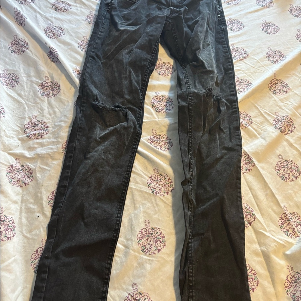 Classic Black Skinny Women's Jeans